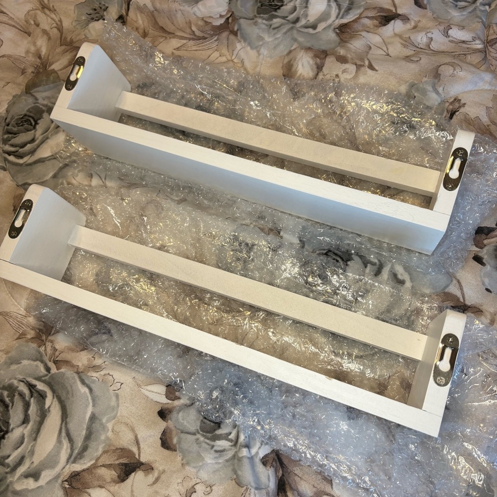 White Wooden Shelf Set